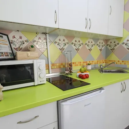 Estudio Jimena Calahonda En El Centro De Nerja Zewnętrze zdjęcie